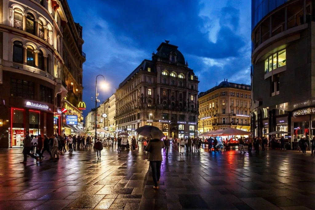 تحصیل در دانشگاه وین اتریش